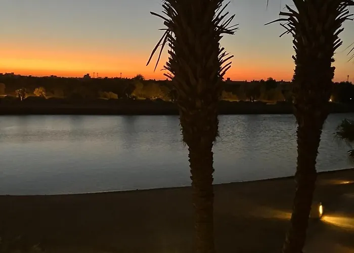 Premium 1-bedroom With Lagoon Views In West Golf, El Gouna