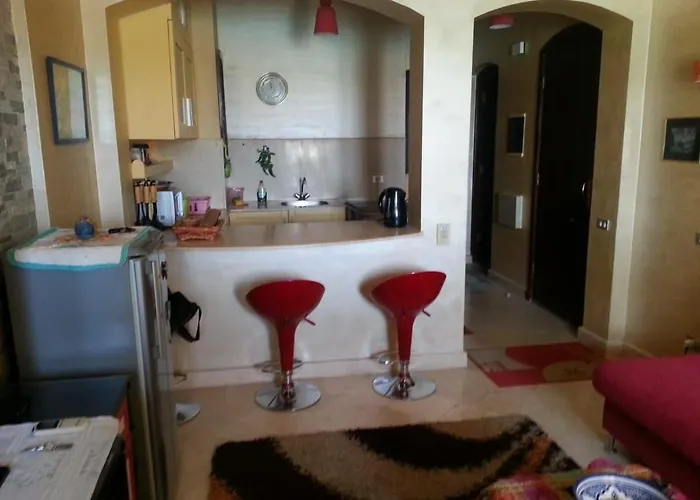 Premium 1-bedroom With Lagoon Views In West Golf, El Gouna